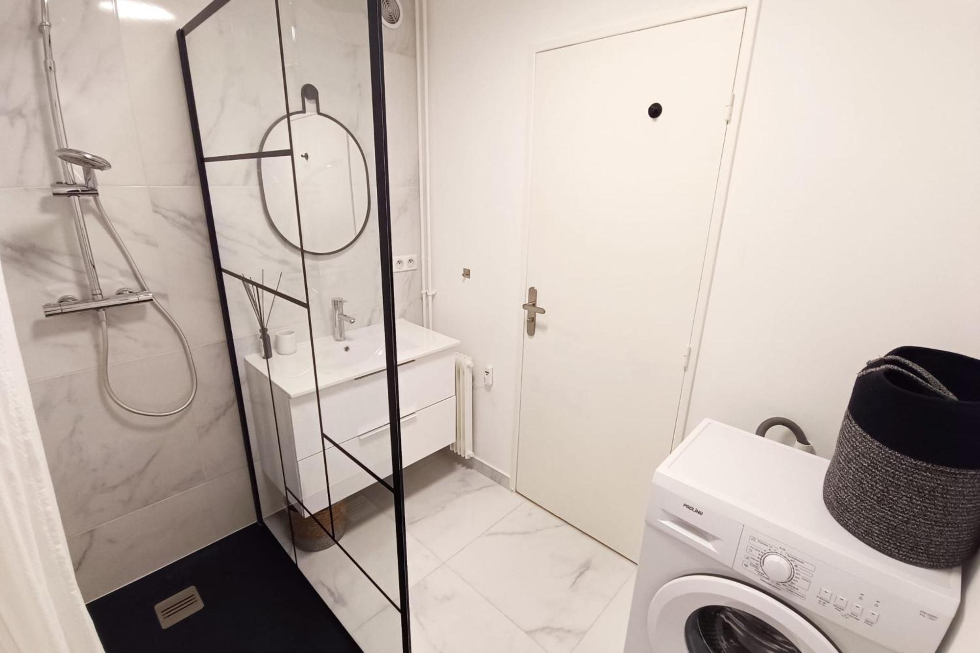 2-rooms With Wifi And Balcony Appartamento