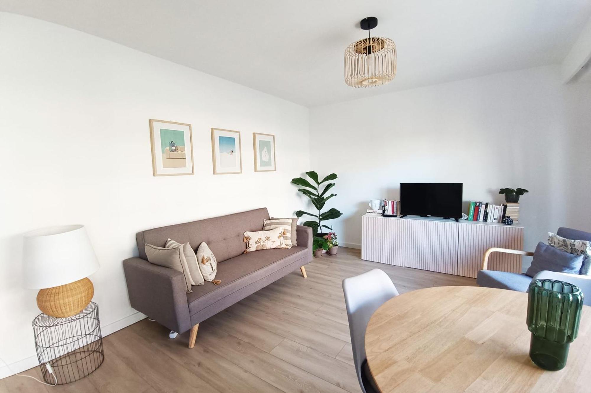 2-rooms With Wifi And Balcony *